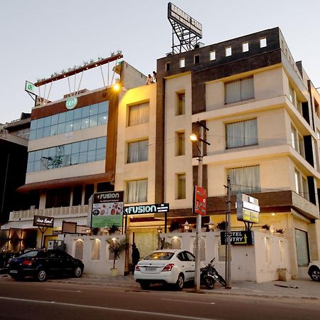 Hotel The Radiant Star ชัยปุระ ภายนอก รูปภาพ