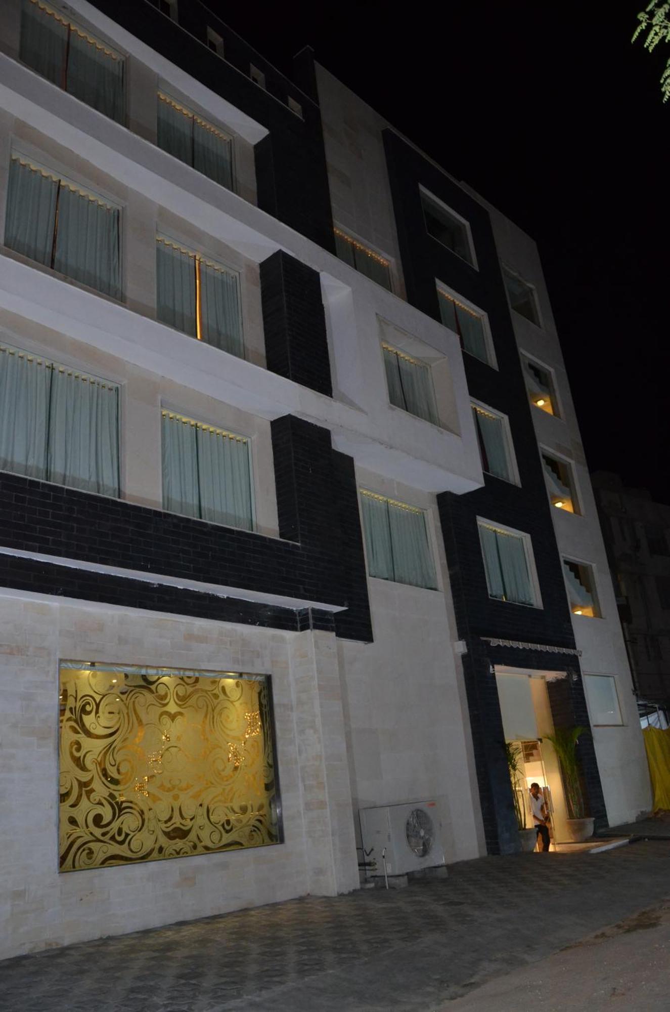 Hotel The Radiant Star ชัยปุระ ภายนอก รูปภาพ